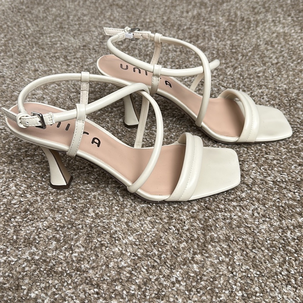 Unisa white heeled sandals - size 8.5